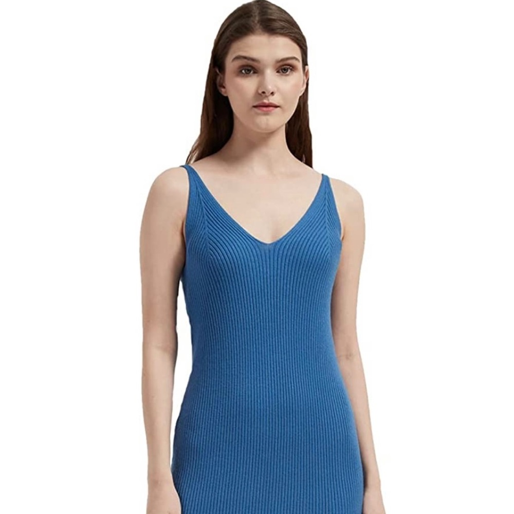 NWOT Sleeveless Sweater Dress